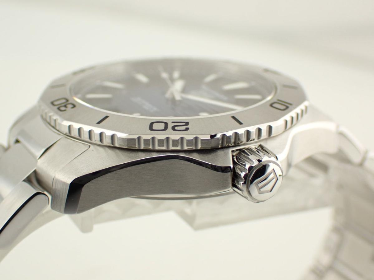 タグホイヤー アクアレーサー WBP2111.BA0627 ベゼル