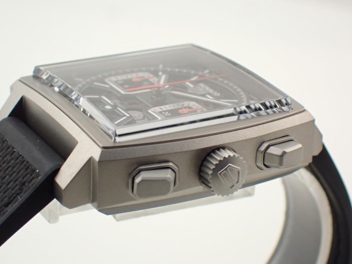 タグホイヤー モナコ CBL2183.FT6236 ベゼル