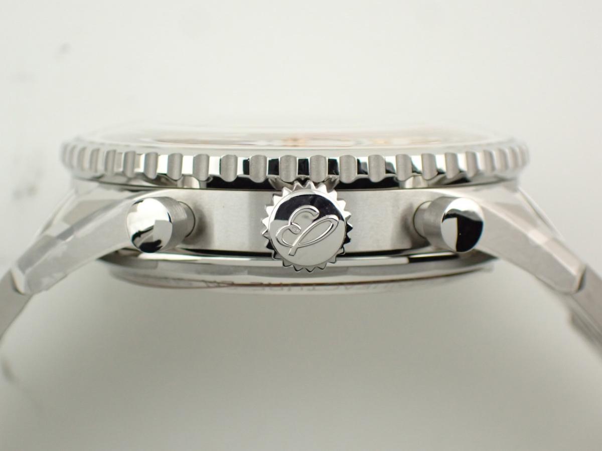 ブライトリング ナビタイマー AB0139211A1A1 リューズ横