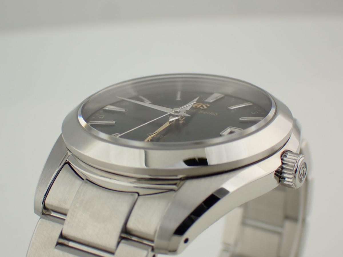 グランドセイコー 9Fクォーツ SBGN007 ベゼル