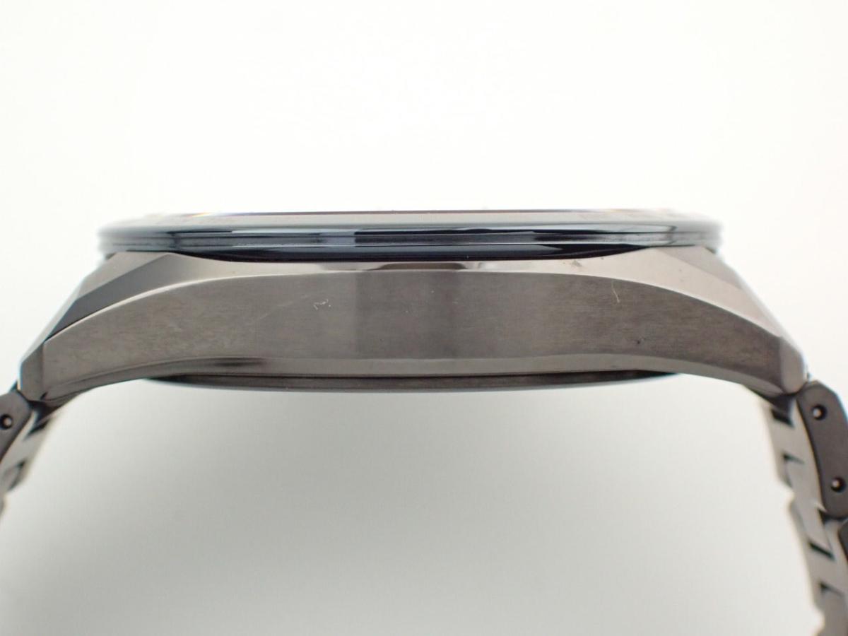 シチズン アテッサ AT8187-75E 横