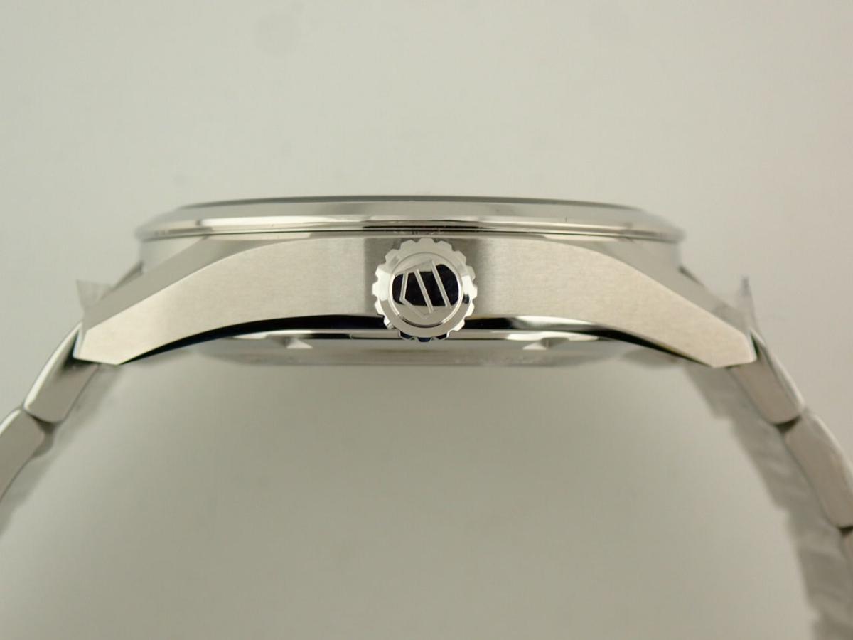 タグホイヤー カレラ WBN2112.BA0639 リューズ横