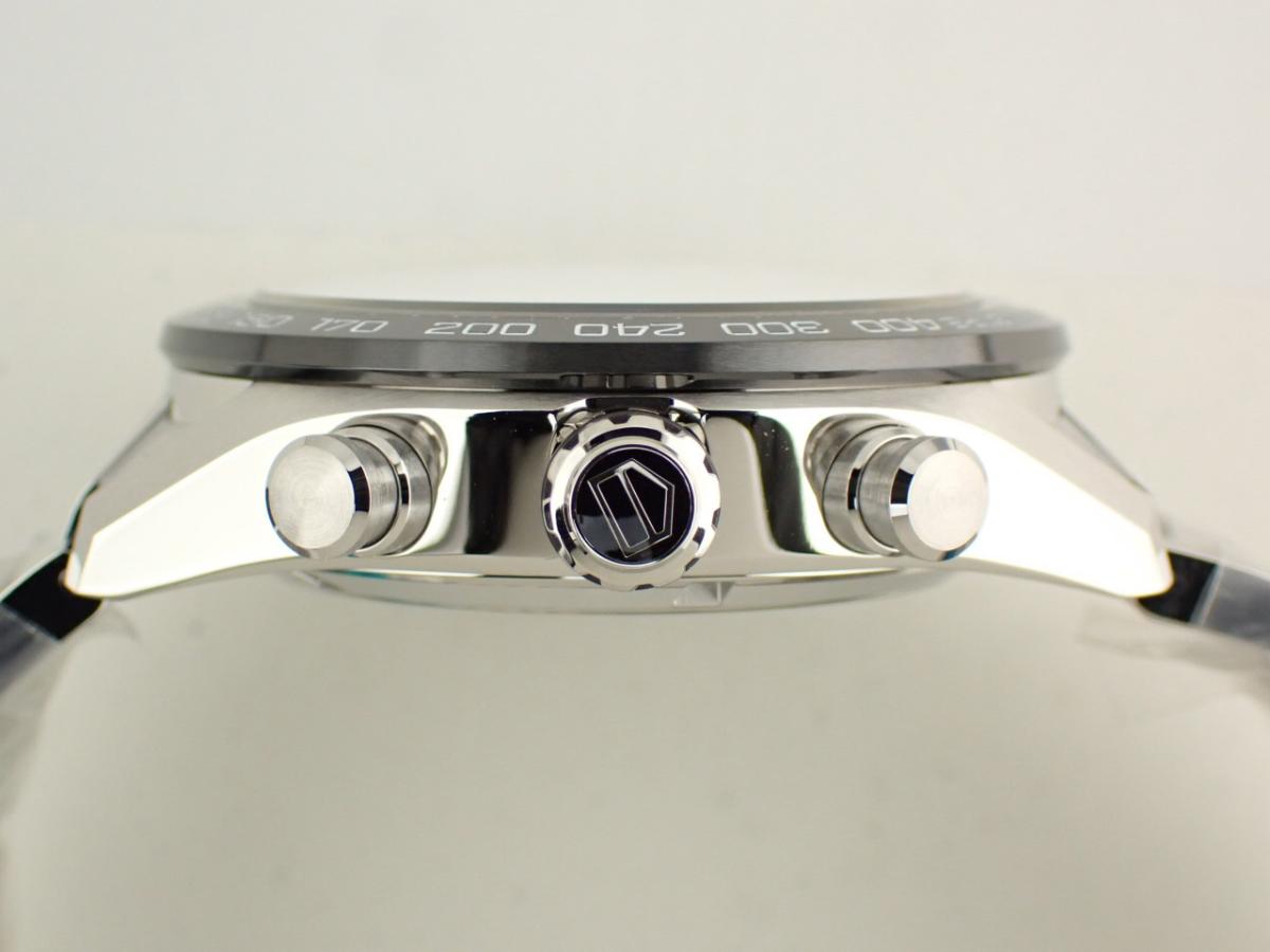 タグホイヤー カレラ CBN2A1B.BA0643 リューズ横