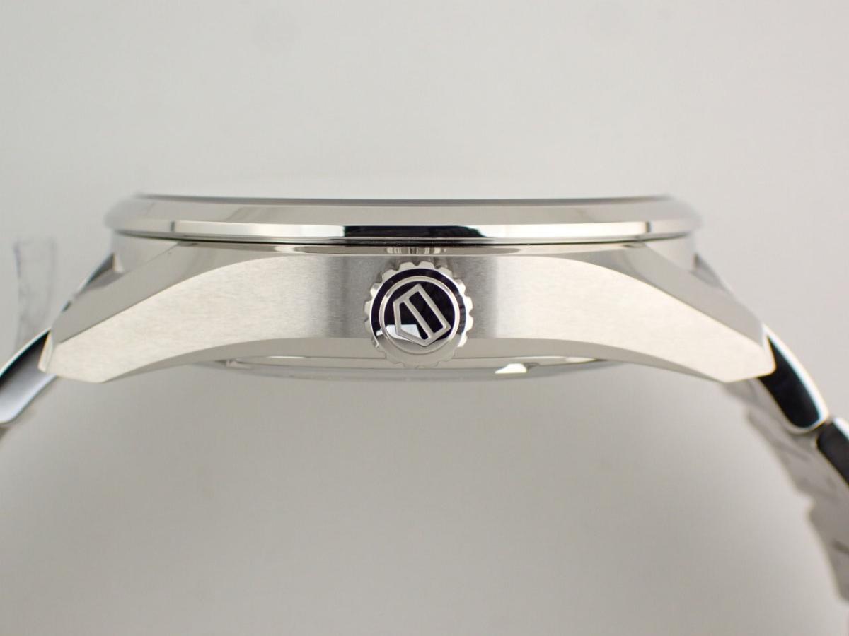 タグホイヤー カレラ WDA2112-BA0043 リューズ横