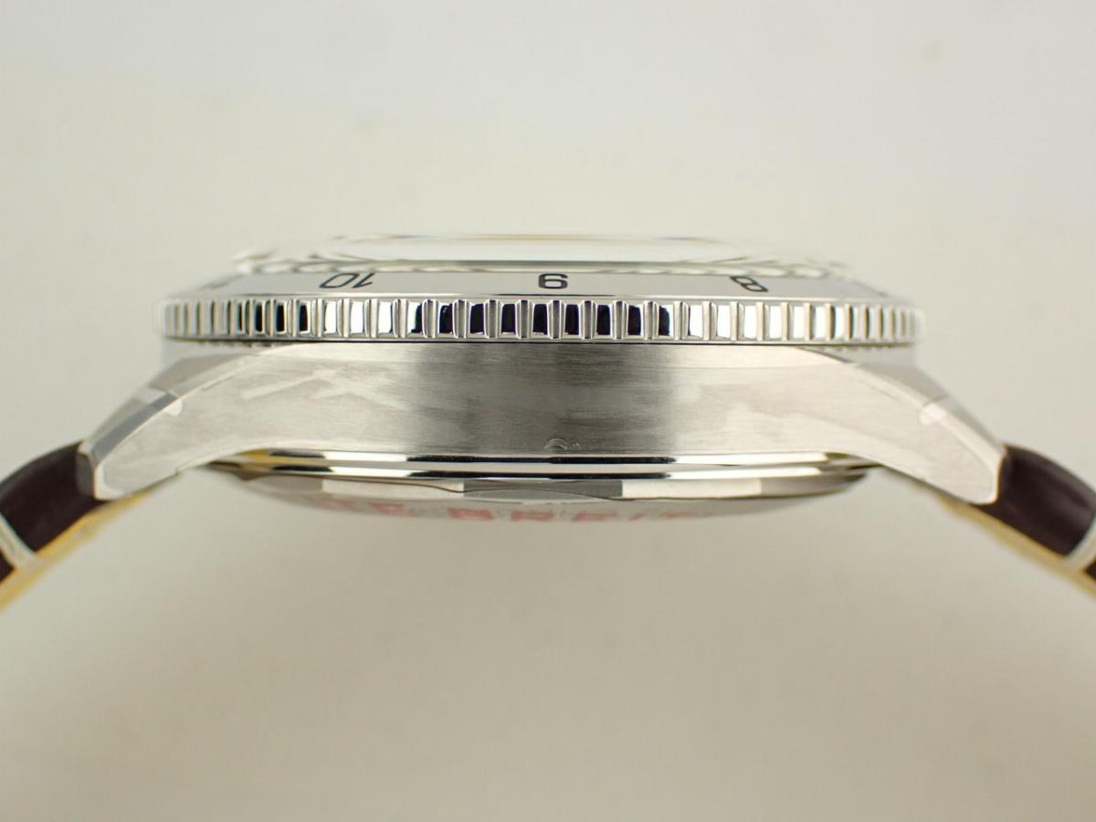 ブライトリング クラシックアヴィ AB04452A1L1X1 横