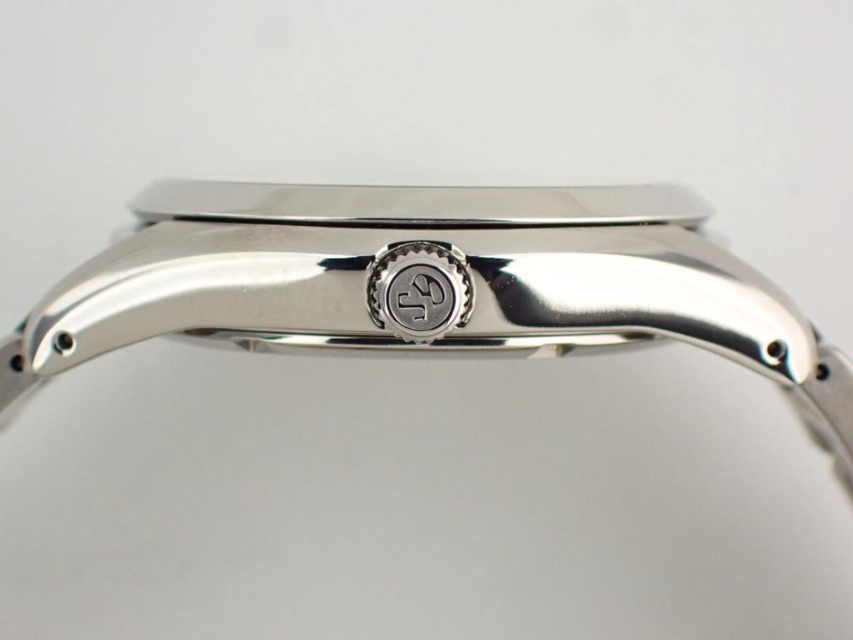 グランドセイコー 9Fクォーツ SBGX069 リューズ横