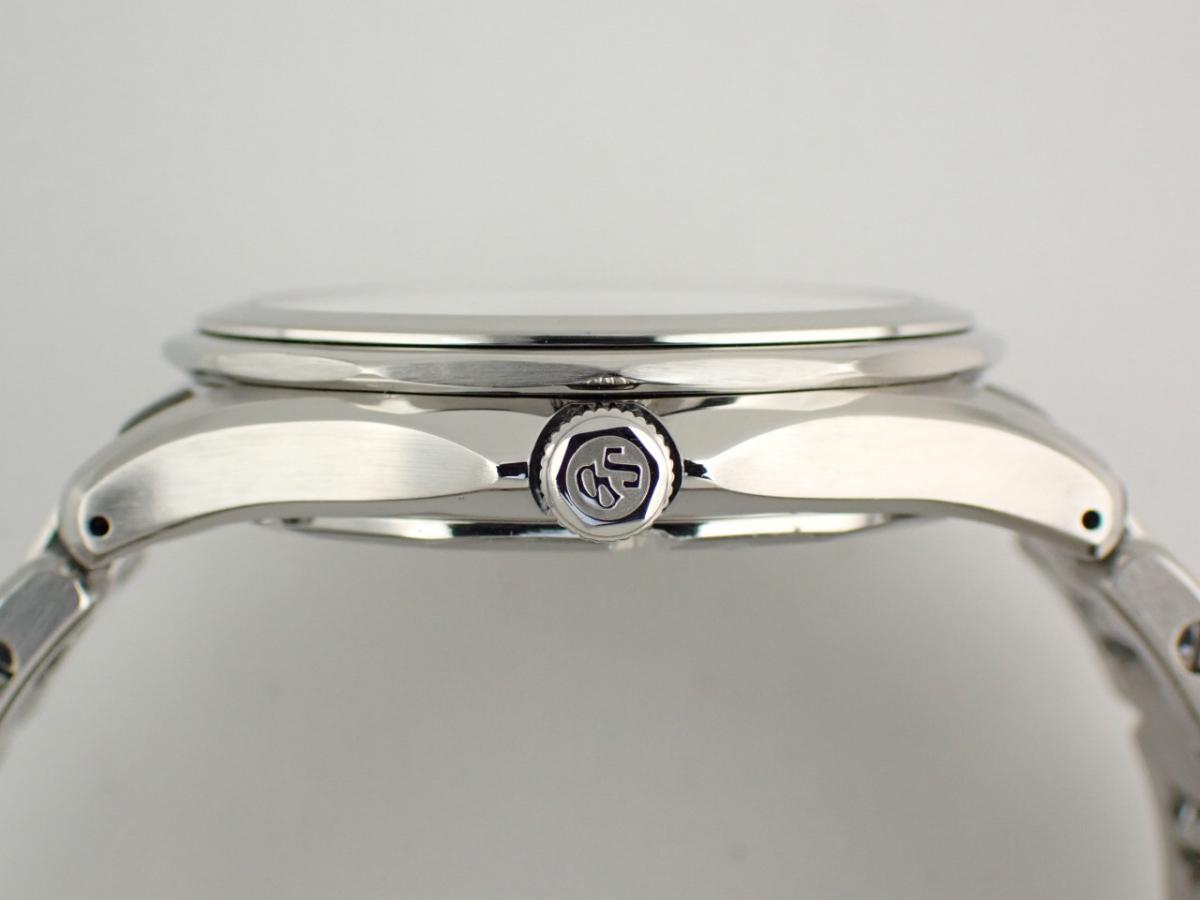 グランドセイコー 9Fクォーツ SBGX033 リューズ横