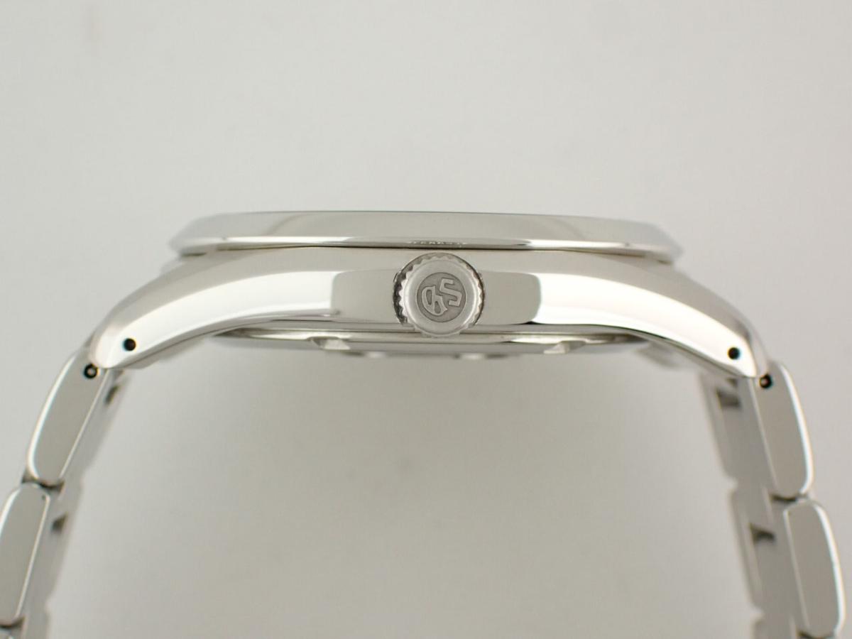 グランドセイコー 9Fクォーツ SBGV223 リューズ横