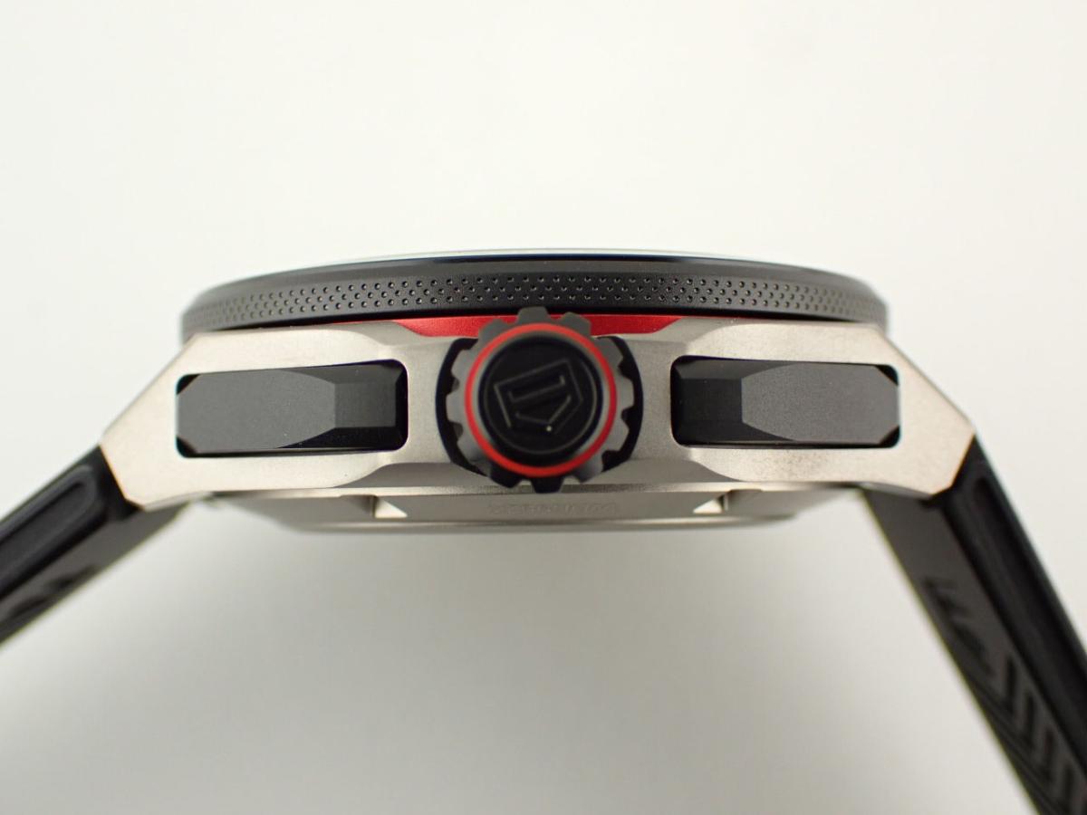 タグホイヤー フォーミュラ1 CBZ2082-FT8096 リューズ横