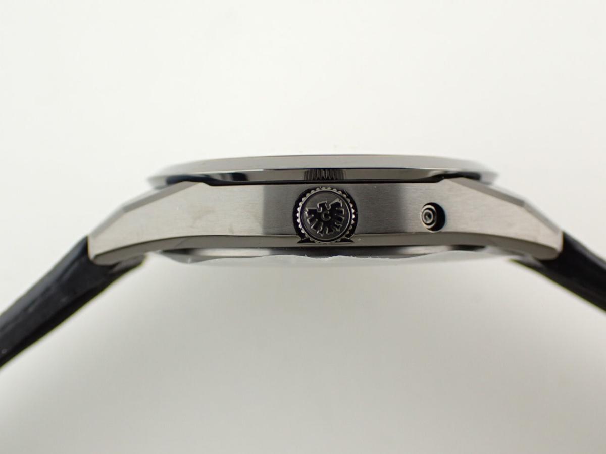 シチズン ザ・シチズン AQ4106-18X リューズ横