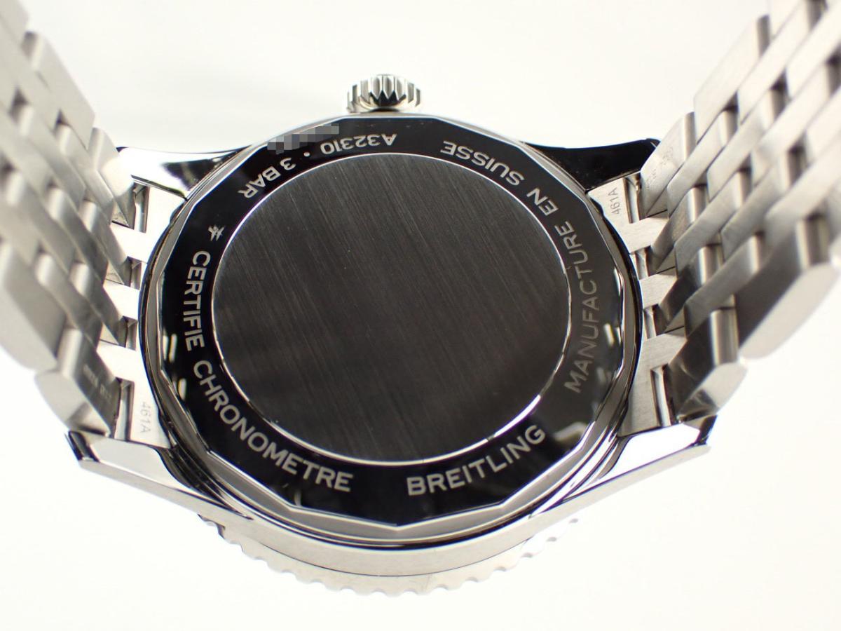 ブライトリング ナビタイマー A32310171C1A1 裏ぶた