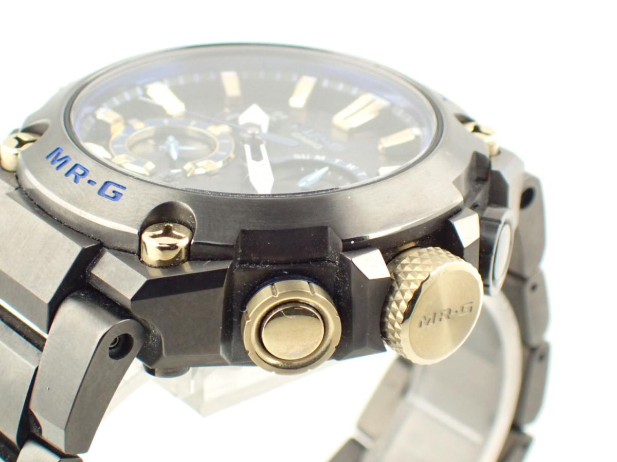 カシオ G-SHOCK MRG-B2000B-1AJR ベゼル