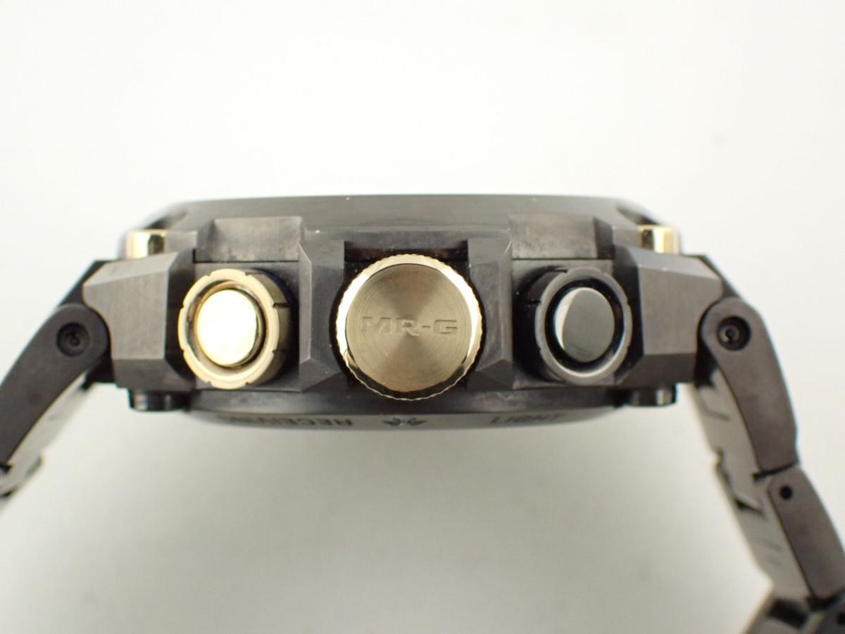 カシオ G-SHOCK MRG-B2000B-1AJR リューズ横