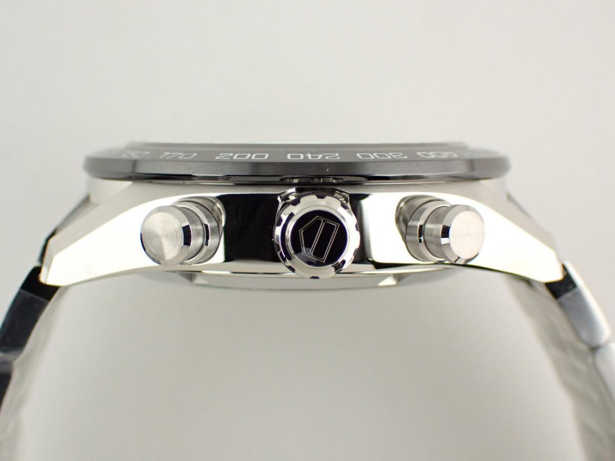 タグホイヤー カレラ CBN2A1B.BA0643 リューズ横