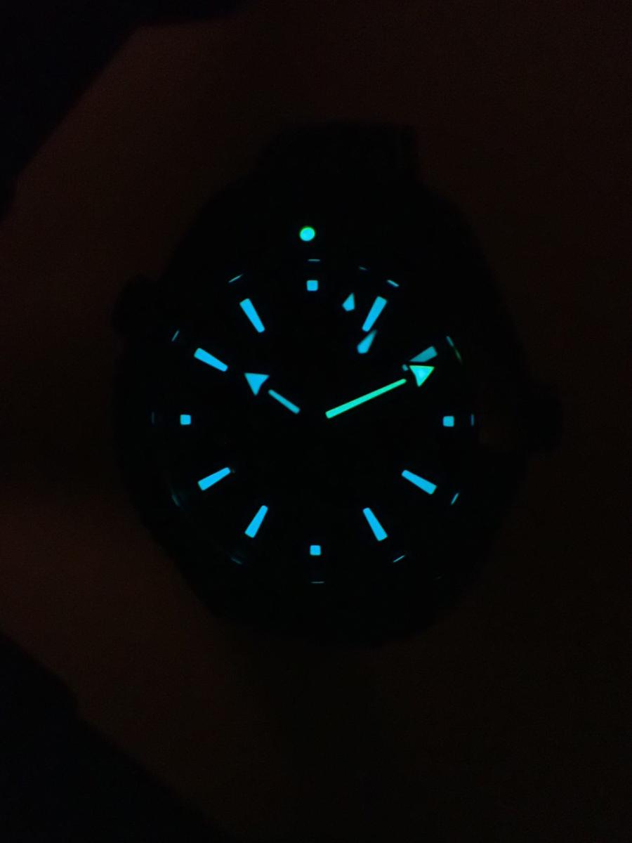 オメガ シーマスタープラネットオーシャン 215.92.46.22.01.001 夜光他