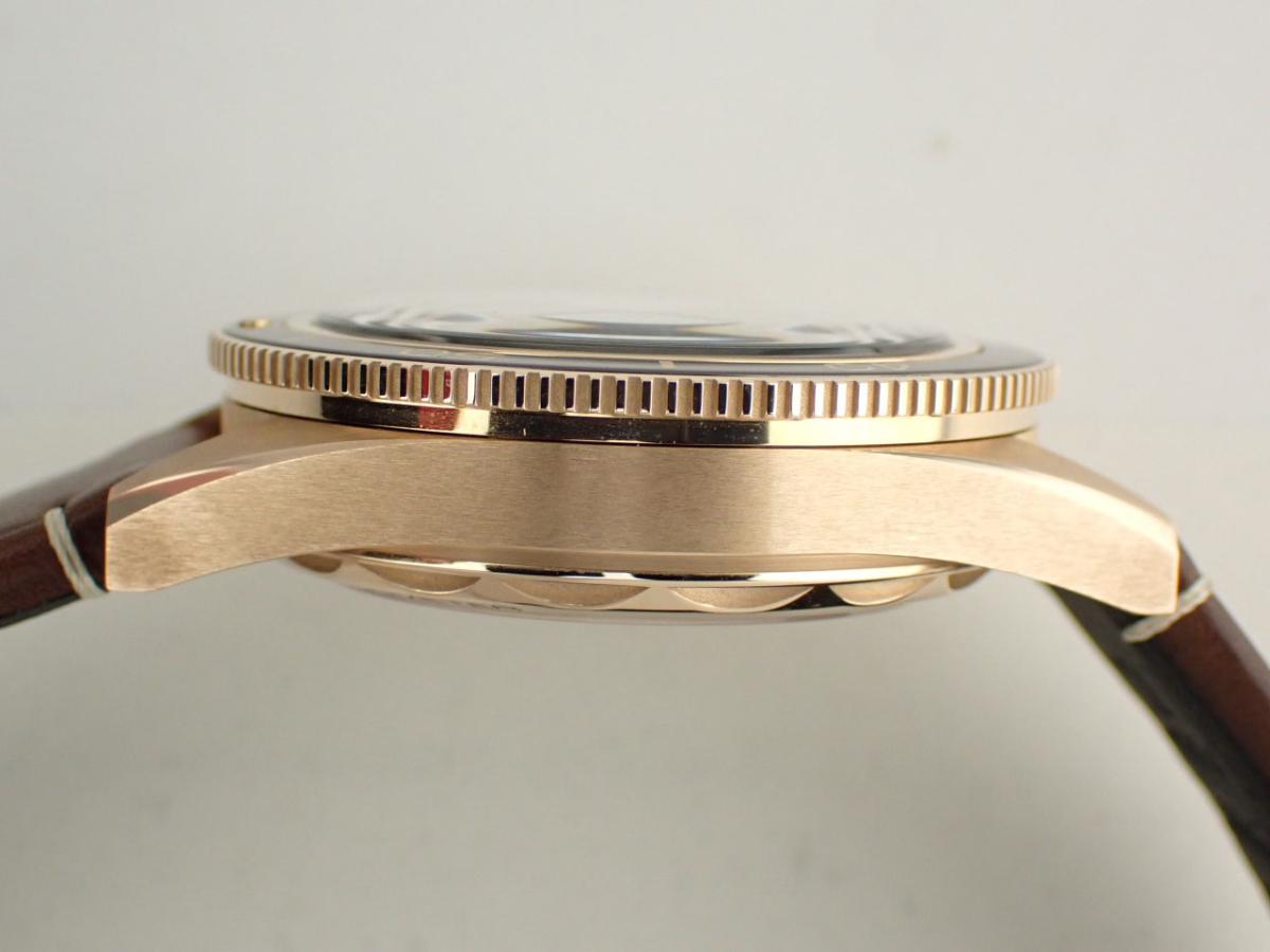 オメガ シーマスター 234.92.41.21.10.001 横