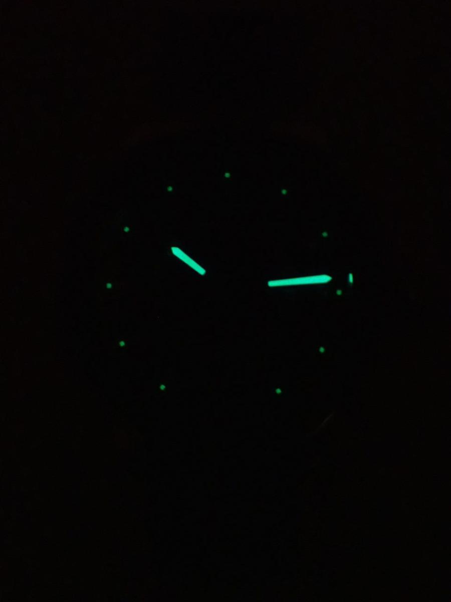 タグホイヤー フォーミュラ1 WAU2210.BA0859 夜光他