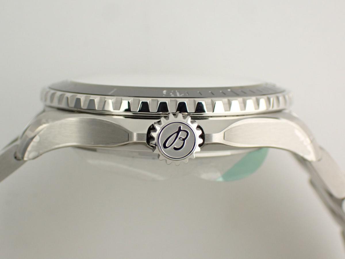 ブライトリング スーパーオーシャン A17375211B1A1 リューズ横