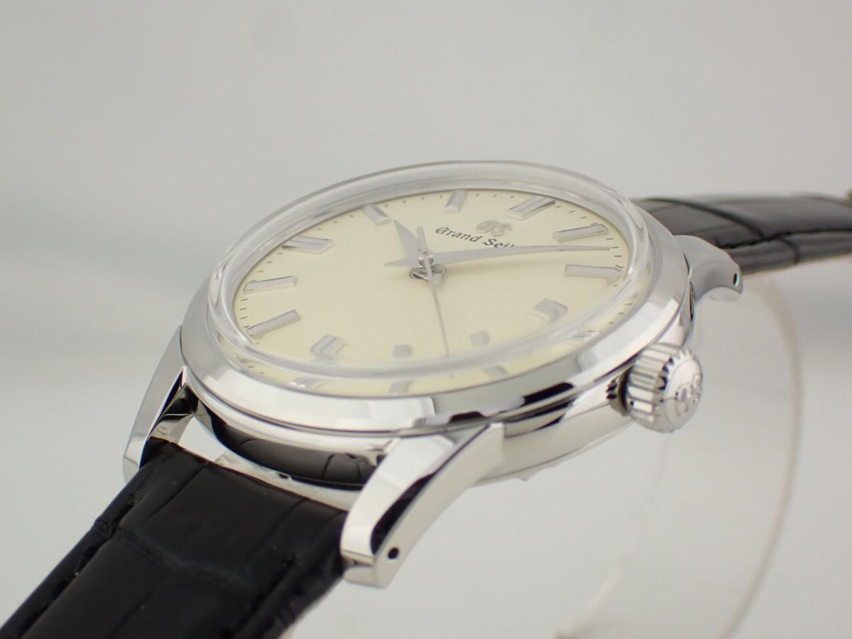 グランドセイコー エレガンスコレクション SBGW301 ベゼル
