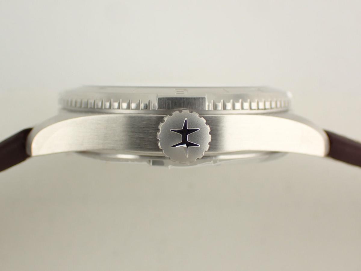 ハミルトン カーキ H70225510 リューズ横