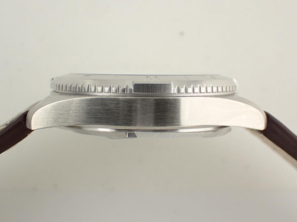 ハミルトン カーキ H70225510 横