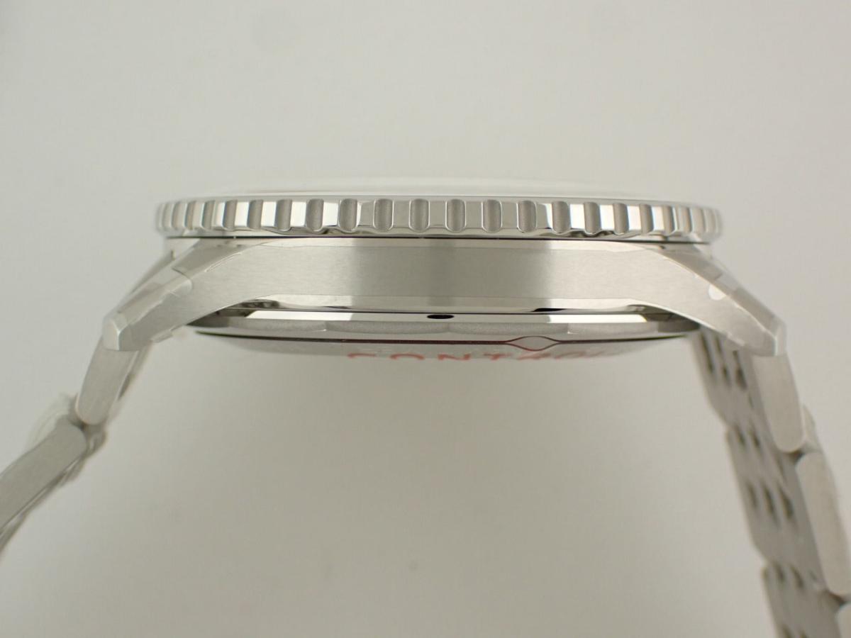 ブライトリング ナビタイマー AB0137211C1A1 横