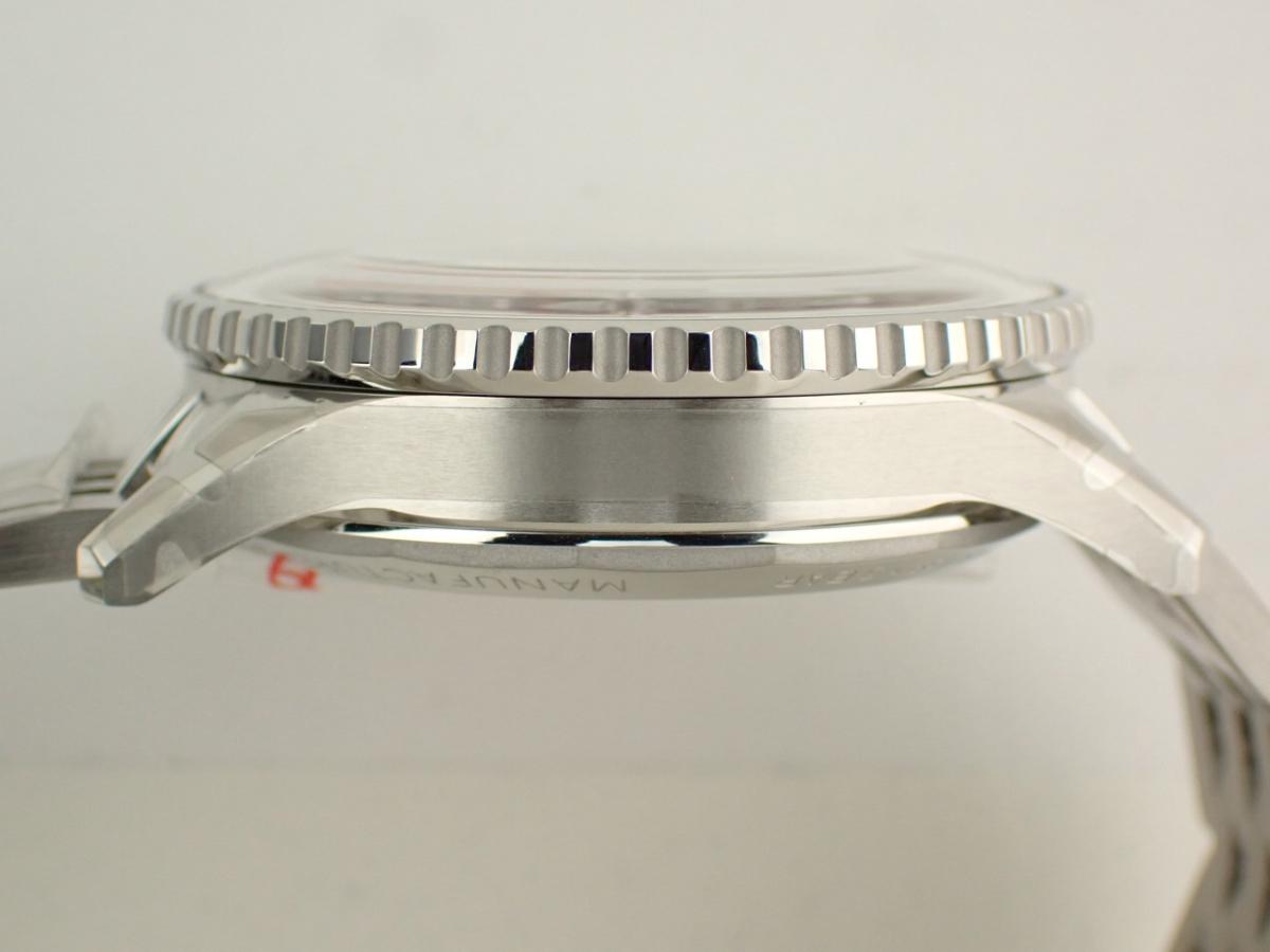 ブライトリング ナビタイマー AB0139241C1A1 横