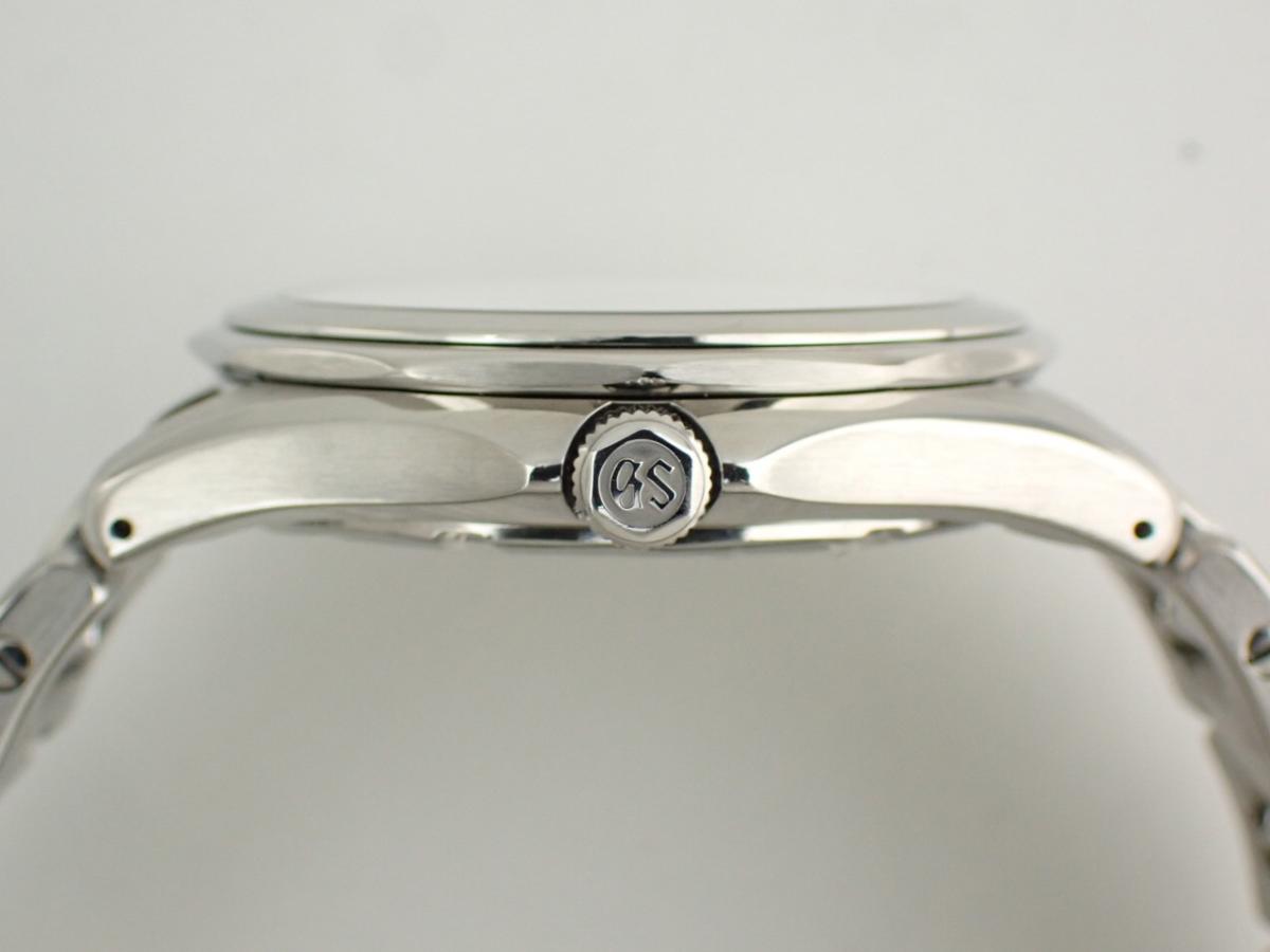 グランドセイコー 9Fクォーツ SBGX035 リューズ横