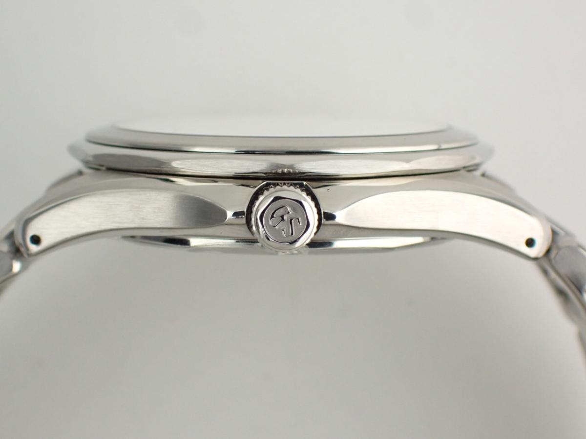 グランドセイコー 9Fクォーツ SBGX033 リューズ横