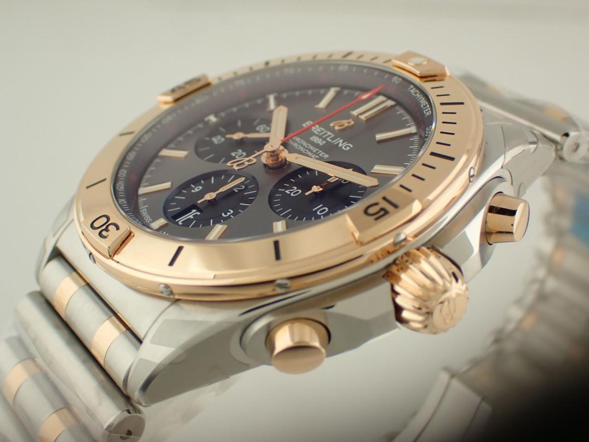 ブライトリング クロノマット UB0134101B1U1 ベゼル