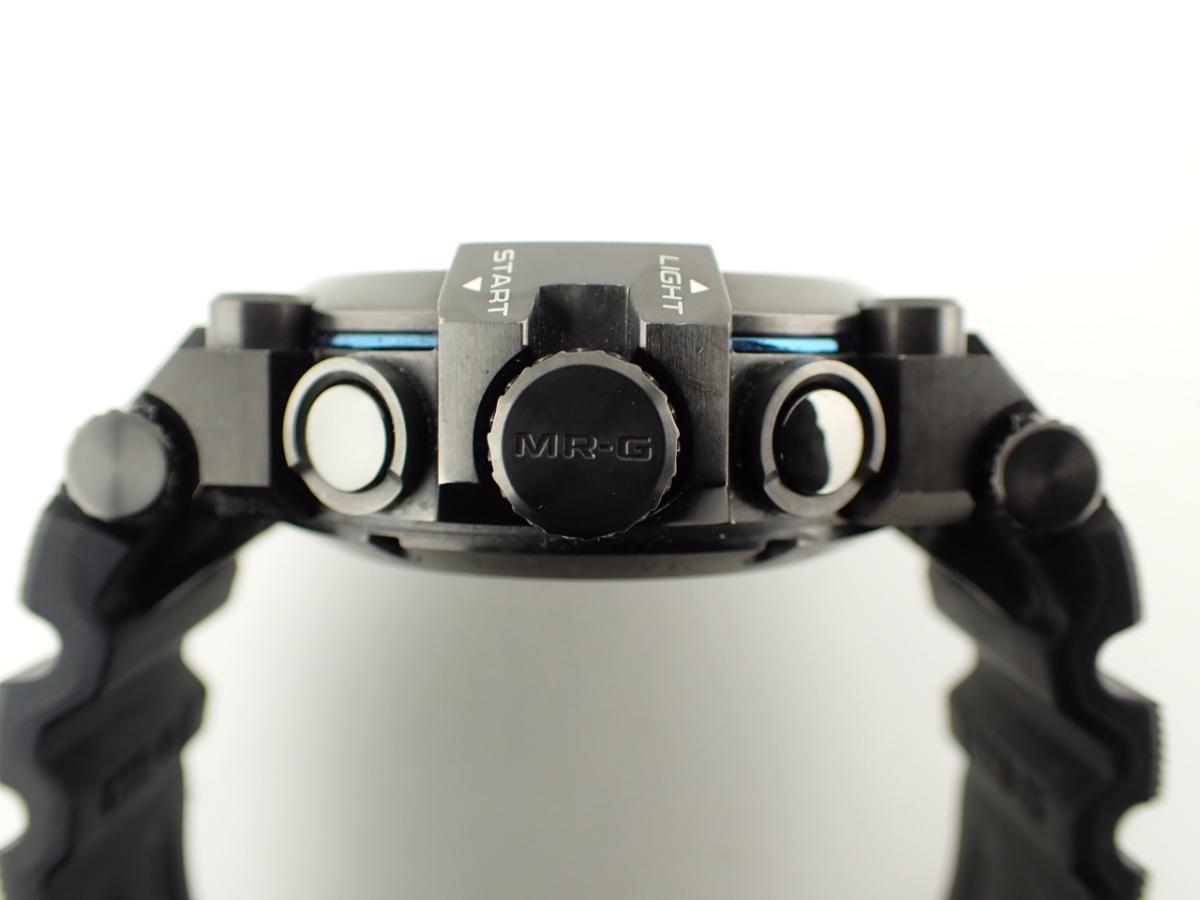 カシオ G-SHOCK MRG-BF1000R-1AJR リューズ横