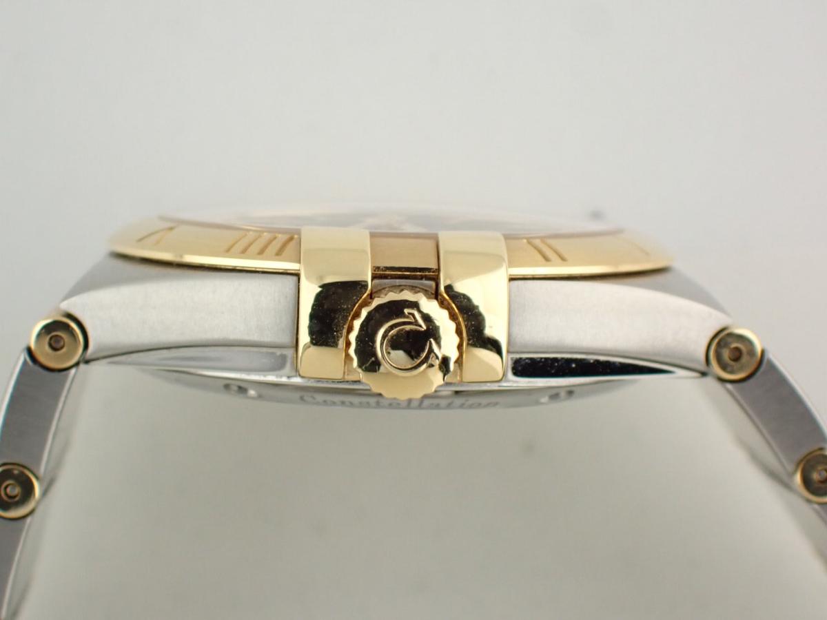 オメガ コンステレーション 123.20.35.20.06.001 リューズ横