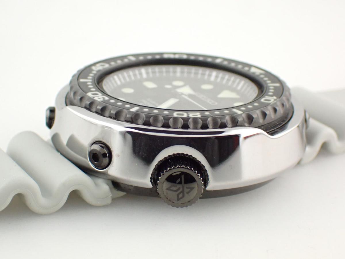 セイコー プロスペックス SBBN029 ベゼル