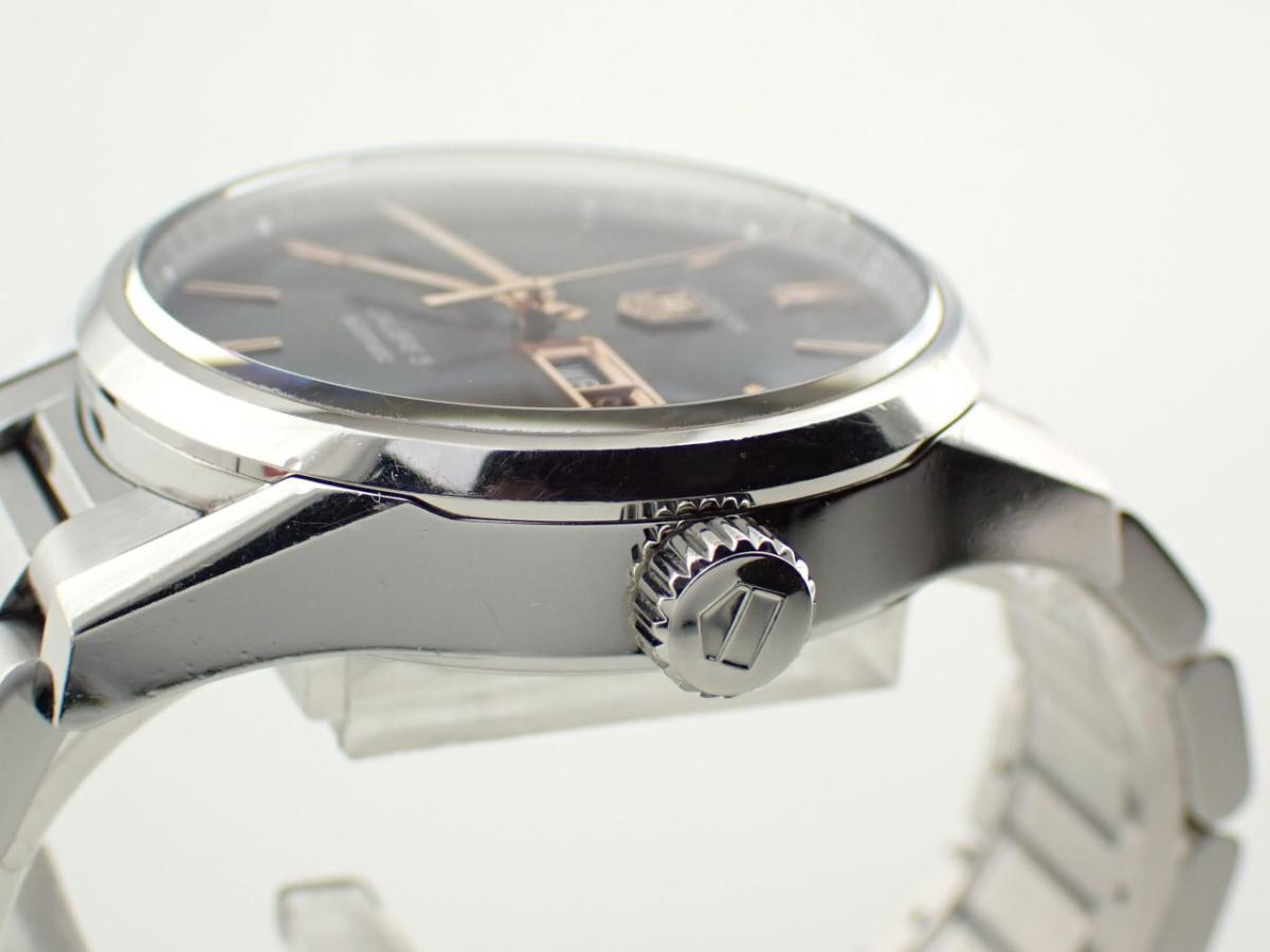 タグホイヤー カレラ WAR201C.BA0723 ベゼル