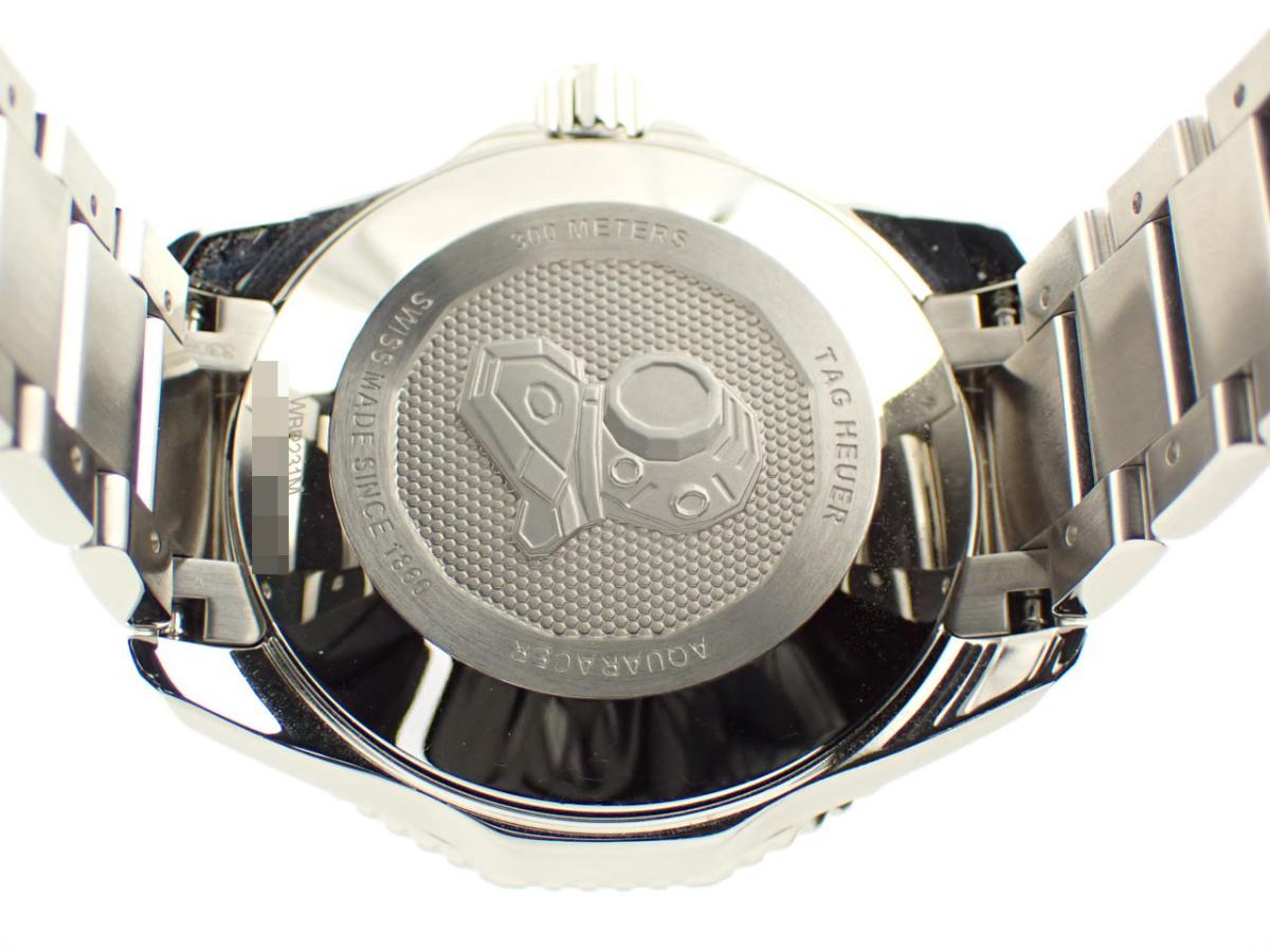 タグホイヤー アクアレーサー WBP231M.BA0618 裏ぶた
