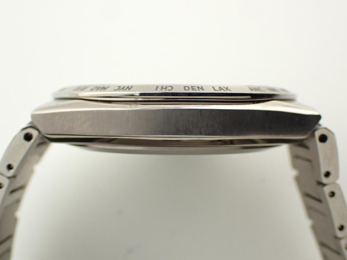 シチズン アテッサ CB0210-54A 横