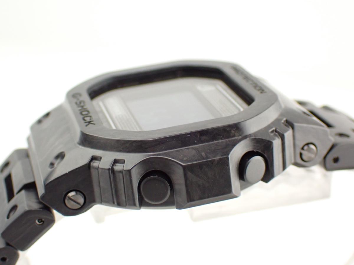 カシオ G-SHOCK GCW-B5000UN-1JR ベゼル
