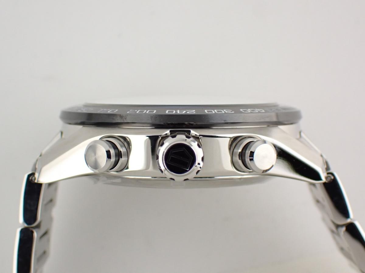 タグホイヤー カレラ CBN2A1B.BA0643 リューズ横