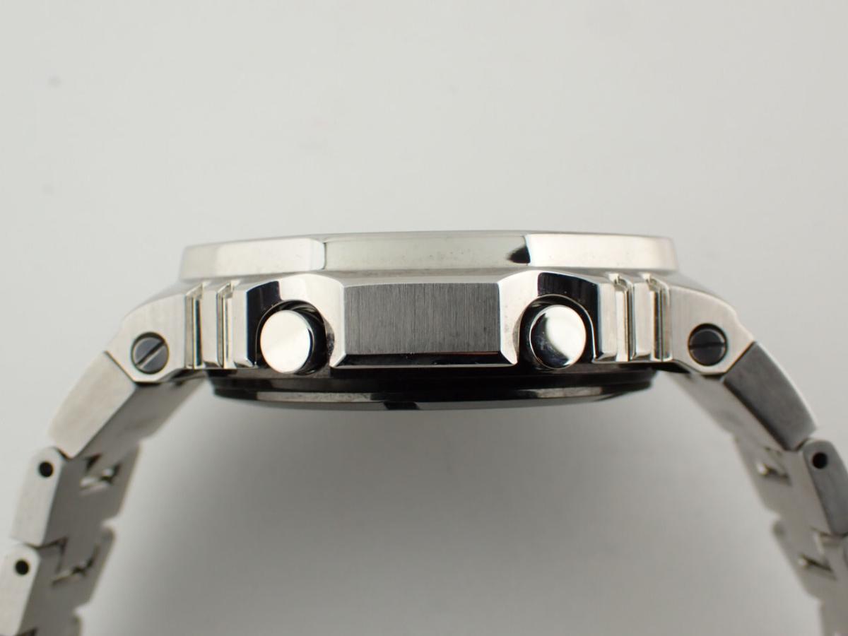 カシオ G-SHOCK GM-B2100AD-2AJF 横