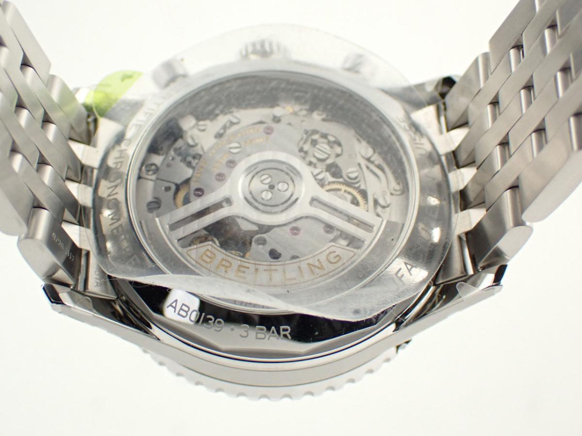 ブライトリング ナビタイマー AB0139211G1A1 裏ぶた