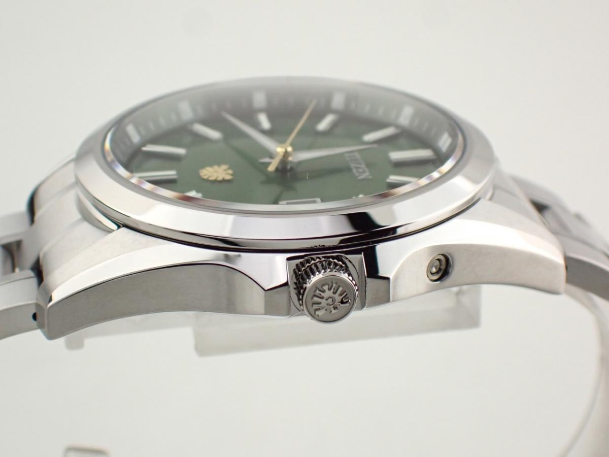 シチズン ザ・シチズン AQ4091-56W ベゼル