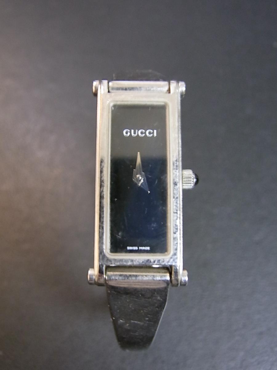 グッチ アンティーク ya015512 クオーツ式腕時計、スクエアべゼル(中古)高価買取事例