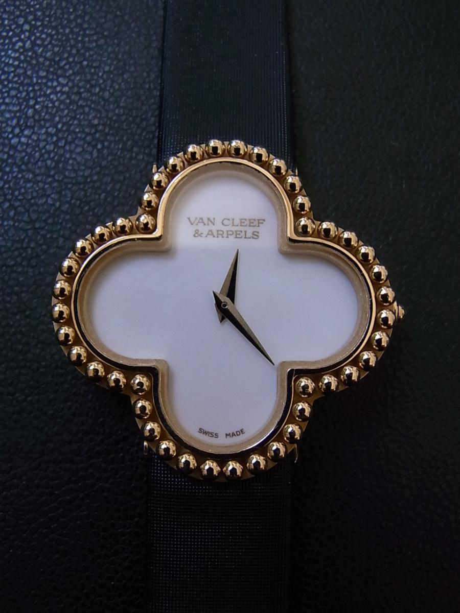 ヴァンクリーフ＆アーペル アルハンブラ VCARD22000 ホワイトシェルダイヤル クオーツ式腕時計,金無垢、ラバーベルト(中古)高価買取事例