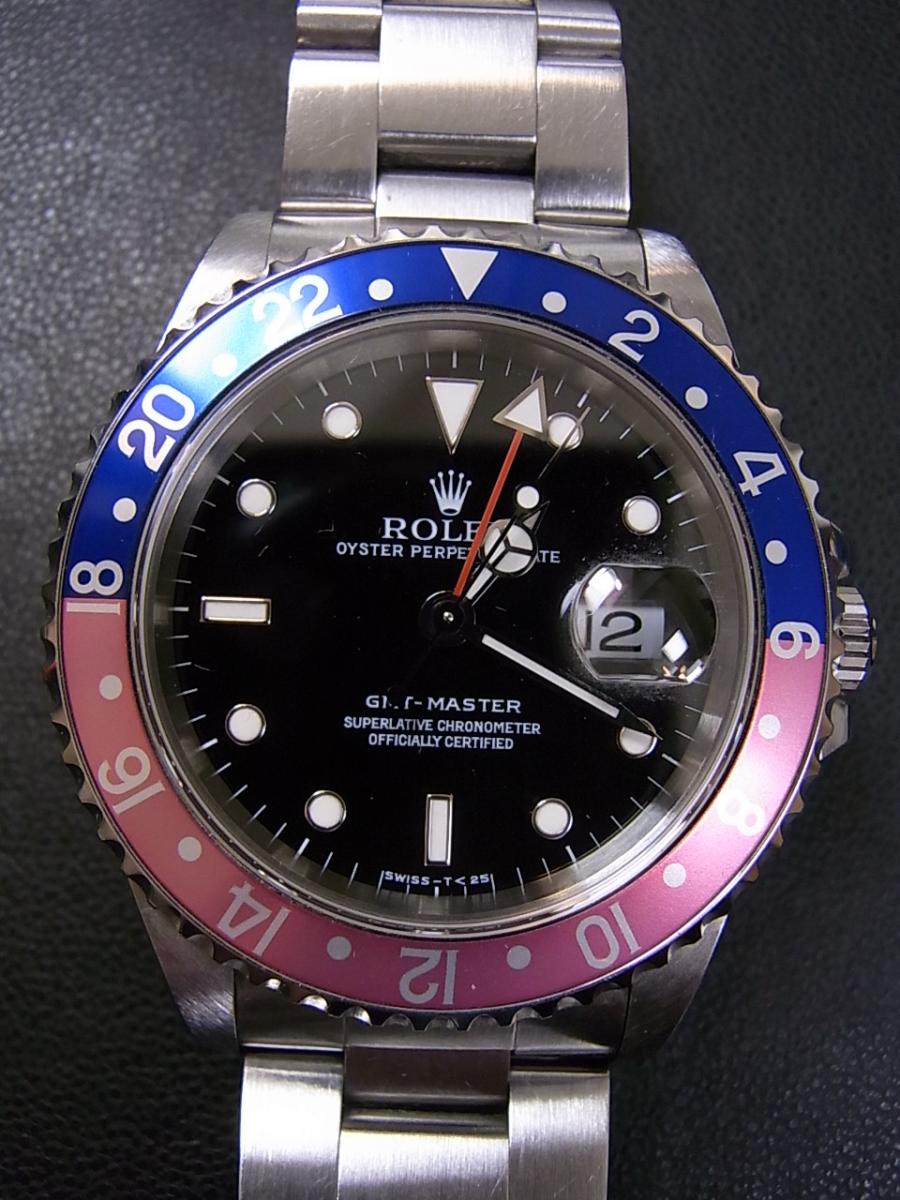 ロレックス GMTマスター1 16700 ブラックトリチウム文字盤　デイト表示　GMT針 赤青GMT(中古)高価買取事例