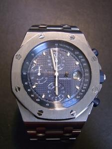 オーデマピゲ ロイヤルオークオフショア 25721ST.OO.1000ST.01 中古