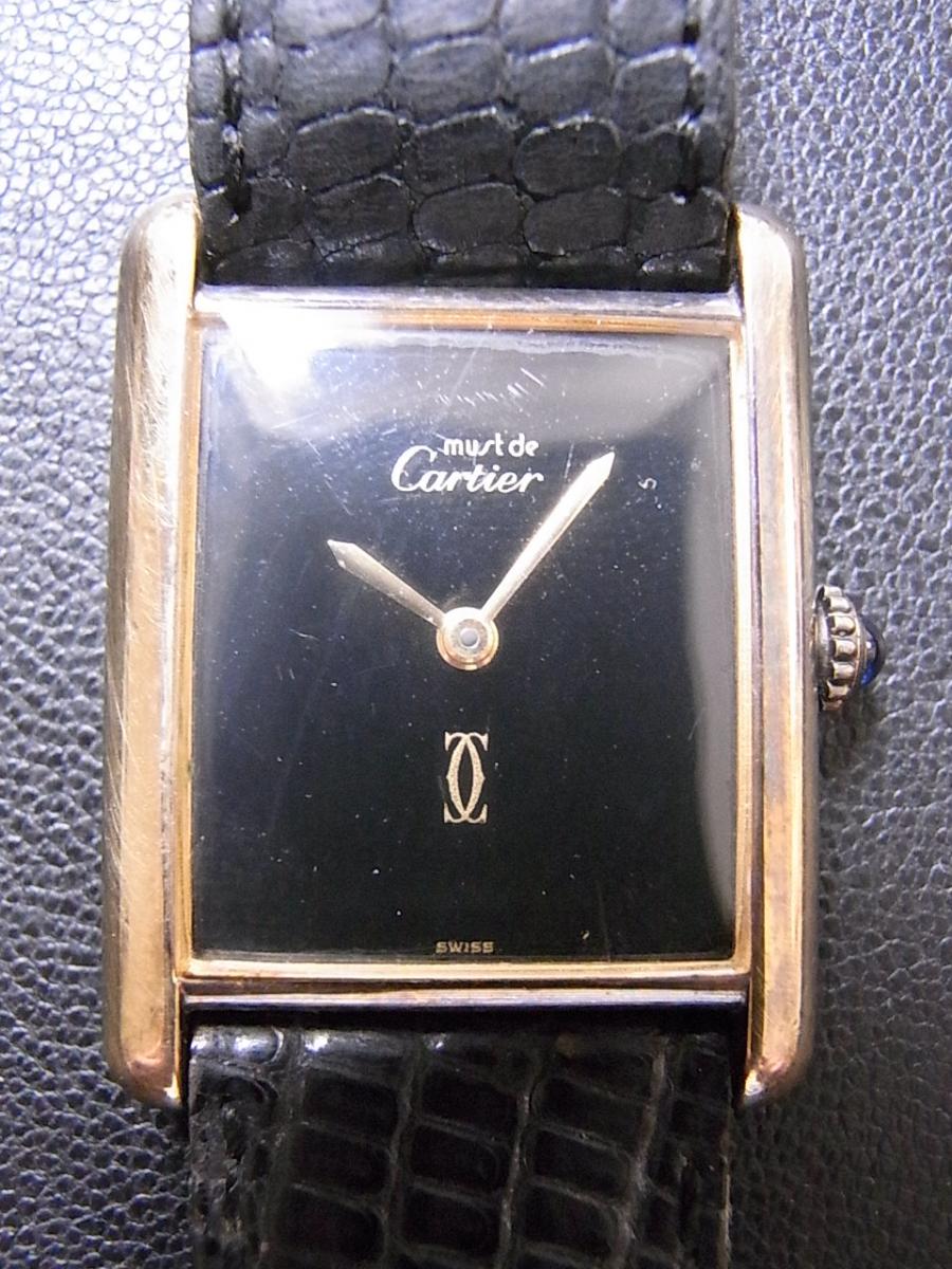 カルティエ タンク アンティーク 黒 マストタンク アンティーク クオーツ式腕時計、スクエア型時計盤(中古)高価買取事例