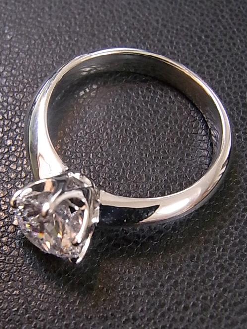 ジュエリー リング ダイヤモンド 1.18カラットダイヤリング 1.18カラット台座ダイヤ(中古)高価買取事例