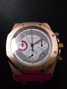 オーデマピゲ ロイヤルオークオフショア 25989OR.OO.002CA.72 中古