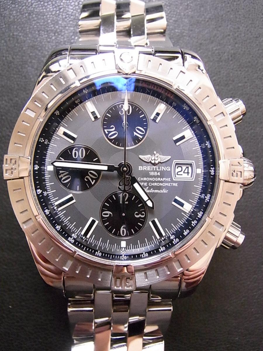 ブライトリング クロノマット A13356 黒文字盤 A156F17PA 蛍光塗料、生産終了モデル、自動巻き(中古)