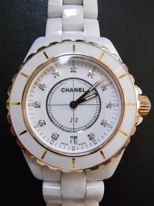 シャネル J12 H2180 中古